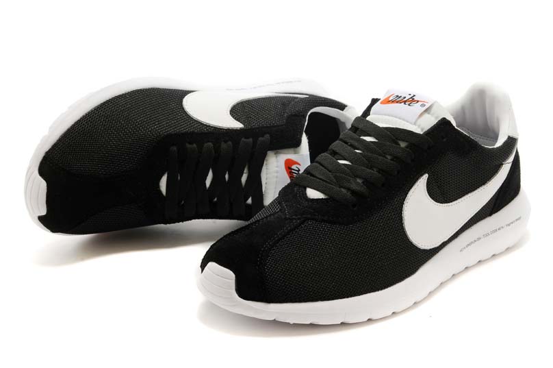 nike roshe run 2015 cuir maille olympique blanc noir (1)